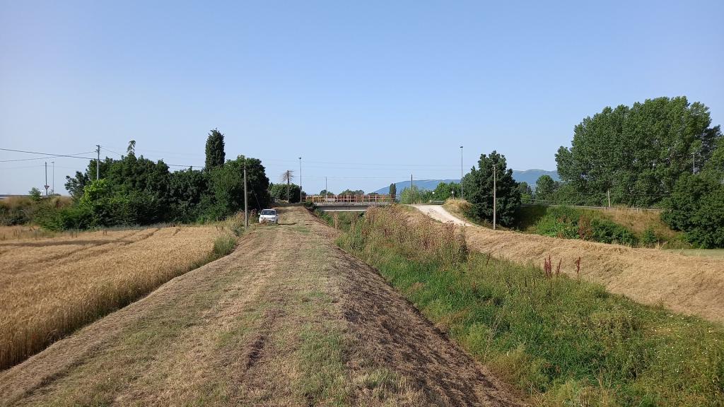  - sfalcio Torrente Cocugno a valle ponte loc. San Luca di Montefalco