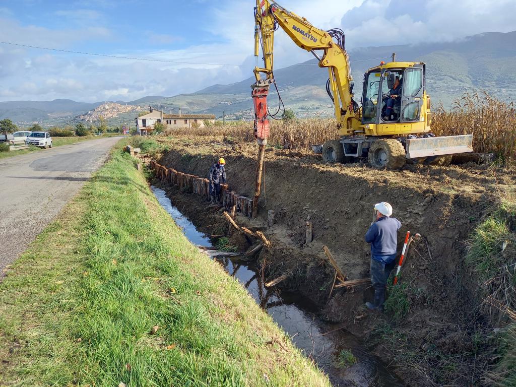  - Palizzata su Fiumicello dei Prati a monte S.P. n.448 San Lorenzo - Cannaiola