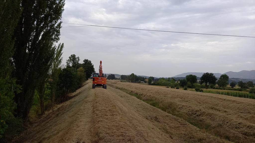  - sfalcio Torrente Tatarena a monte loc. Picciche Trevi