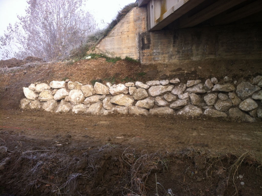  - SCOGLIERA DI PROTEZIONE IN PROSSIMITA DEL PONTE STRADALE