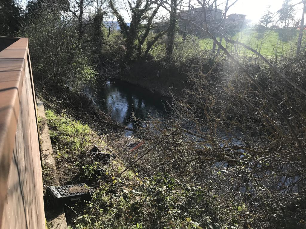  - Erosione in sinistra idraulica Fiume Chiascio