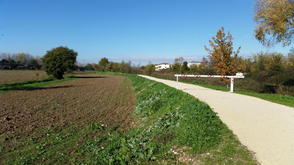  - Tratto pista in levostab in prossimita ponte San Pietro