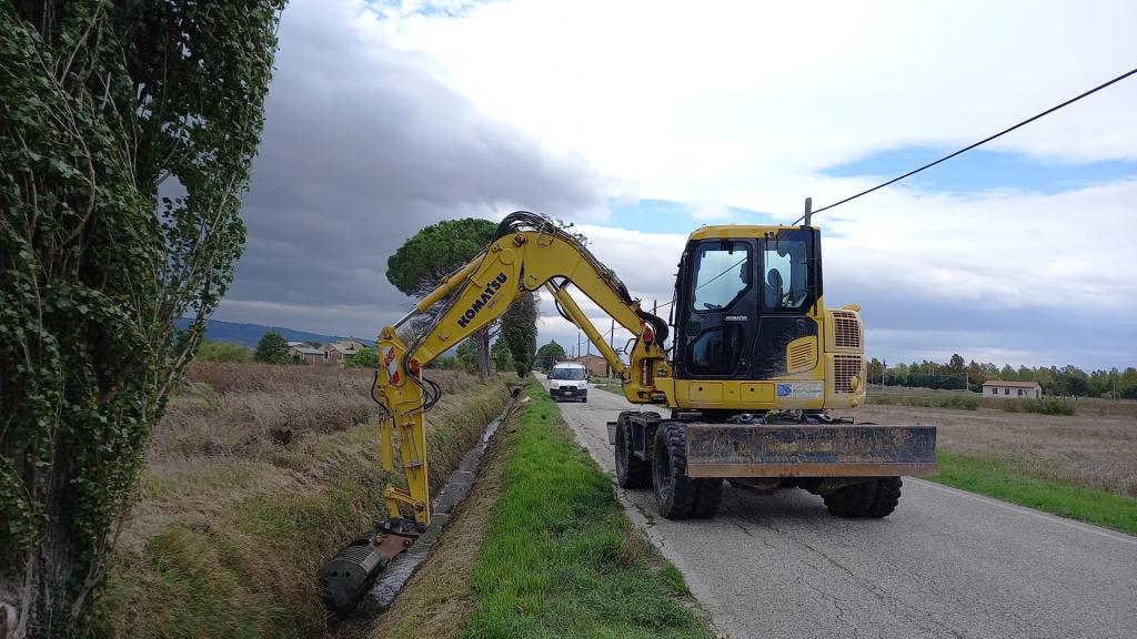  - Rio Mugiro scavo lungo Via Ponte Pazienza Spello