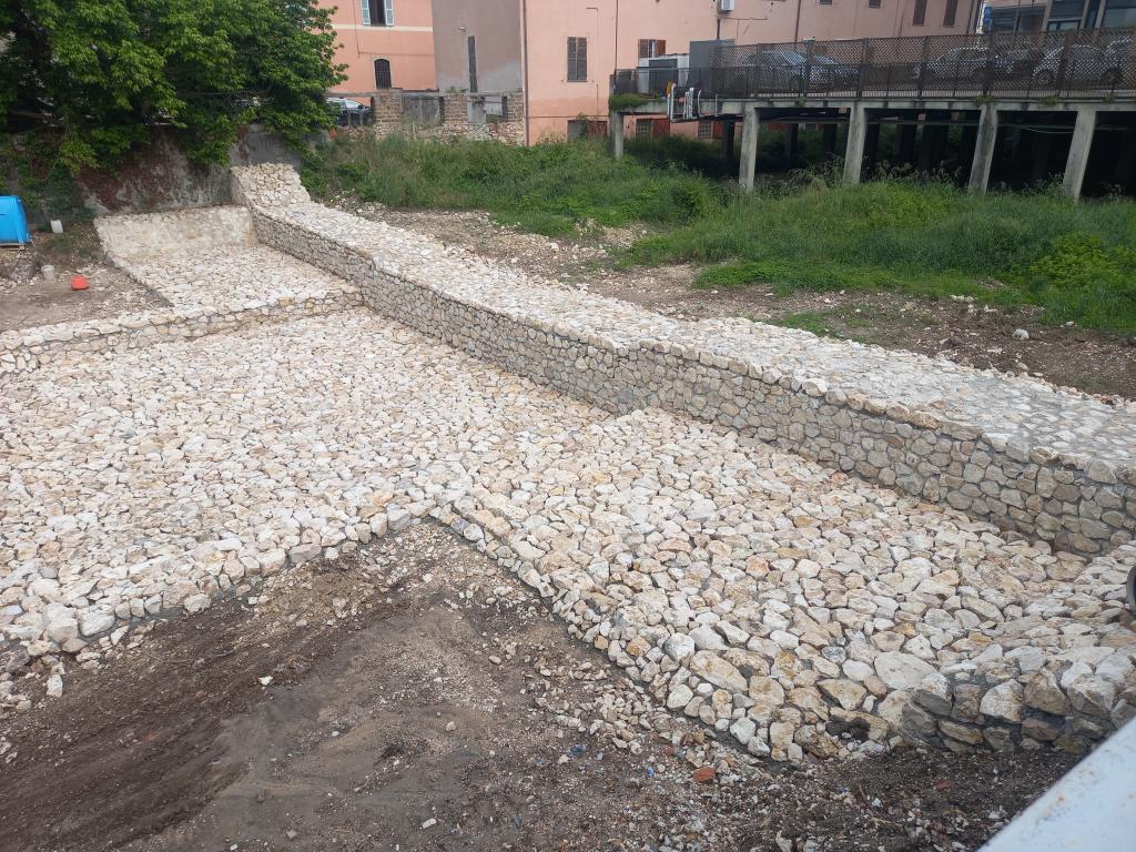  - Rivestimento briglia AA