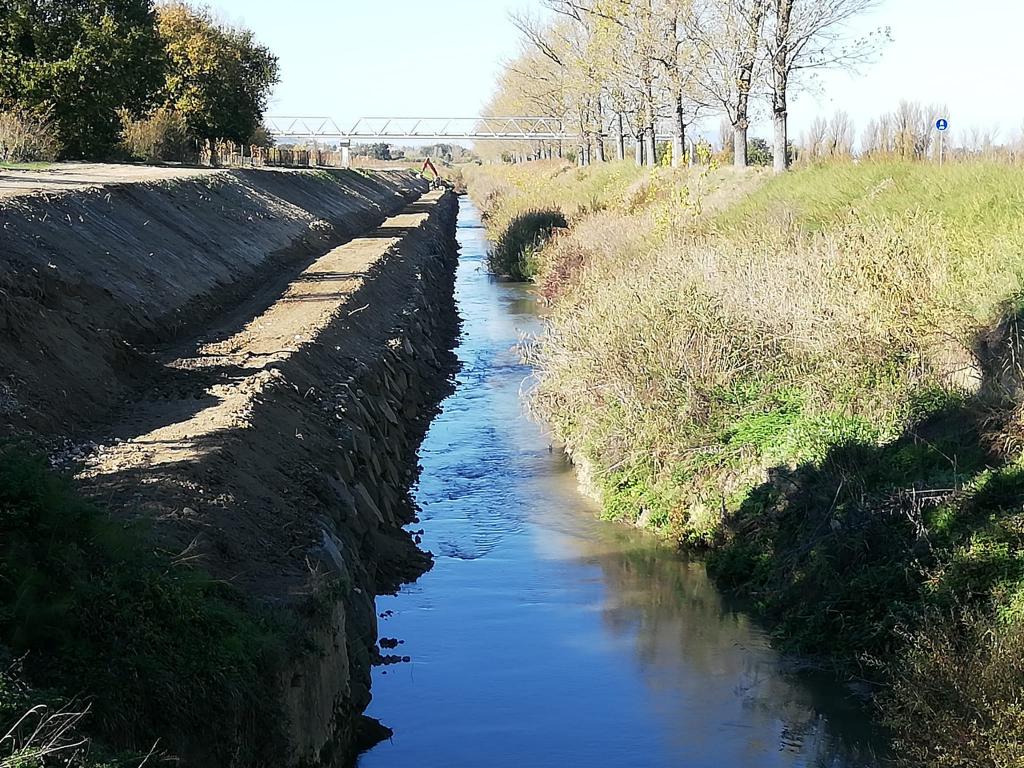  - lavori in fase di ultimazione: risagomatura sponda  arginale e golena sinistra idrografica
