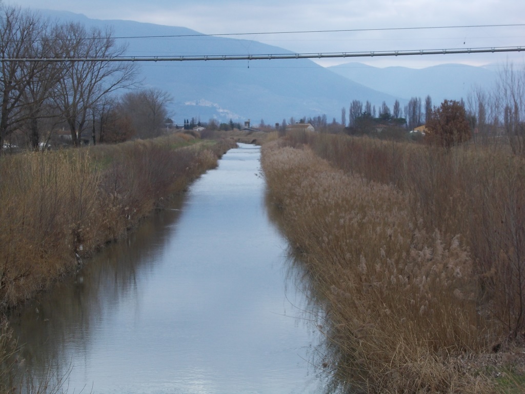  - SISTEMAZIONE IDRAULICA F. TOPINO - TRATTO A VALLE PONTE NUOVO - FOLIGNO